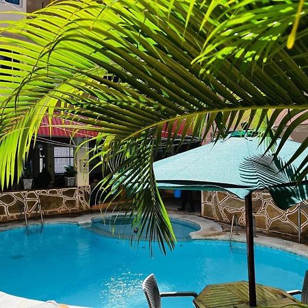 Merry Villa Hotel & Apartments Mombasa Extérieur photo